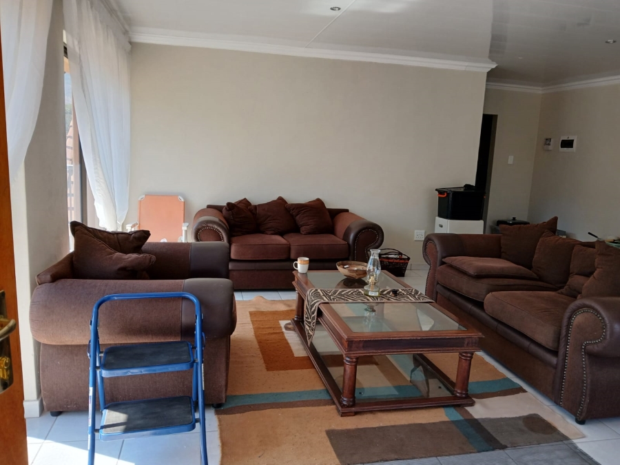 To Let 2 Bedroom Property for Rent in Leloko Lifestyle Estate North West